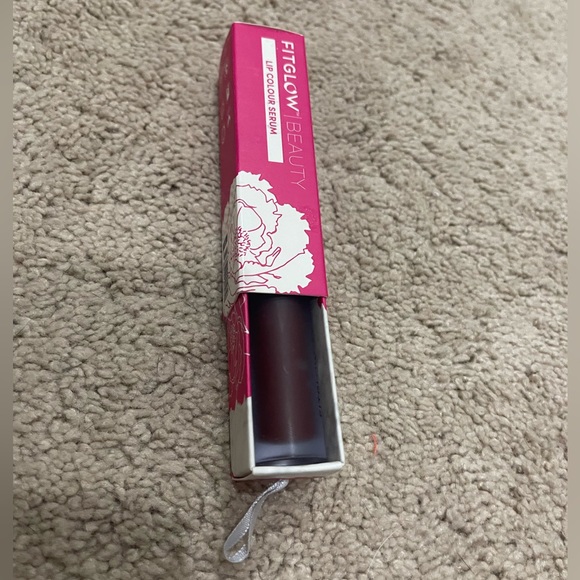 FitGlow lip color serum - Picture 4 of 5